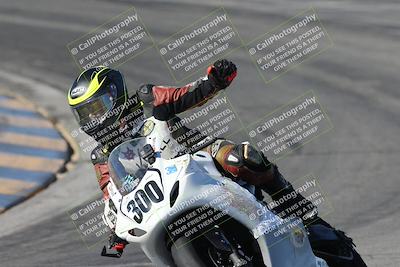 media/Dec-07-2025-CVMA (Sun) [[3e7d2de5dc]]/Race 7-Formula Lightweight Twins Shootout/